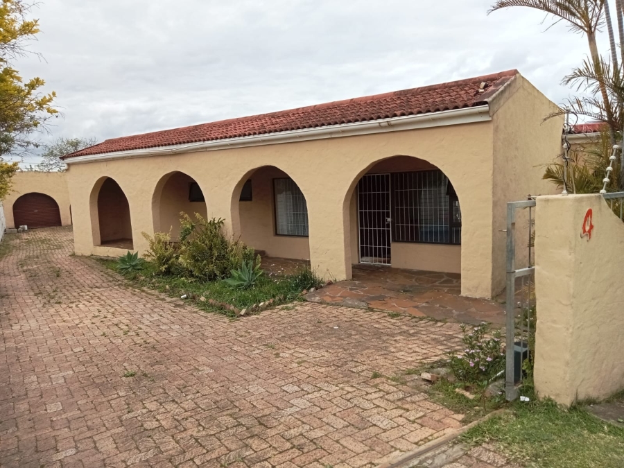 3 Bedroom Property for Sale in Greenfields Eastern Cape